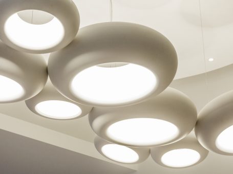 Montaj corpuri de iluminat