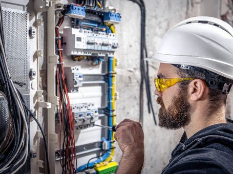 Electricieni asociatii de proprietari